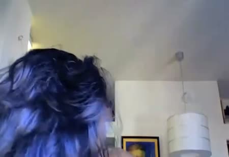 Молодая узбечка мамка крупным планом сделала минет пасынку